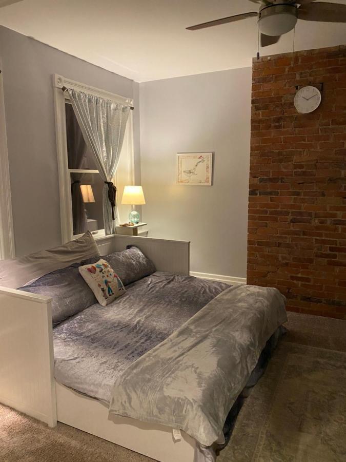 Bed and Breakfast Northside Victorian Bed & Bagels Питтсбург Экстерьер фото